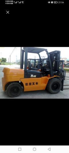 便捷高效 2公里内叉车出租服务，专业卸货与租赁解决方案